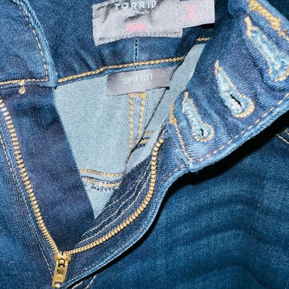 🥳SOLD🥳Jegging Skinny Super Soft High-Rise Jean💕 - Picture 8 of 9